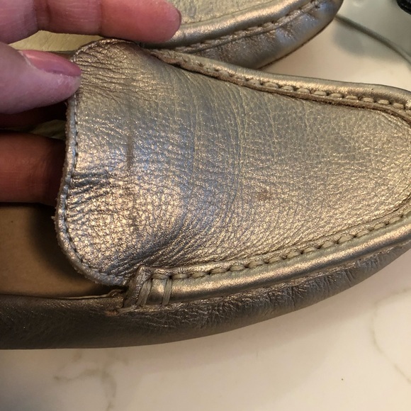 Authentic mk flats gold - Picture 5 of 5